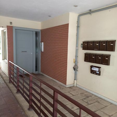A V G E R I N O S Athens Apartman Kültér fotó
