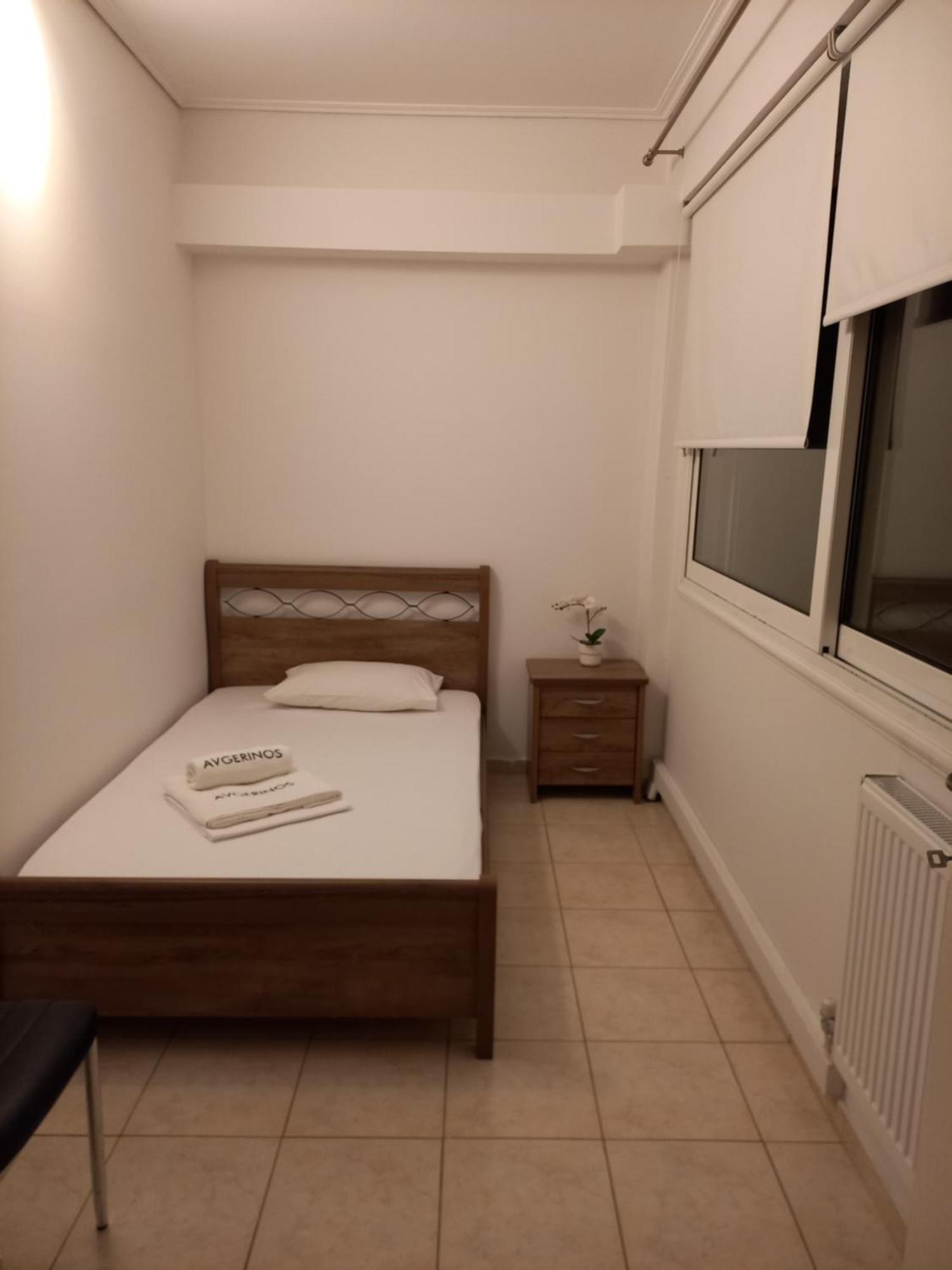 A V G E R I N O S Athens Apartman Kültér fotó